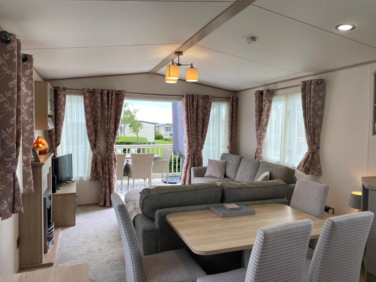 Lake District Prestige Caravan, 3 Bedrooms, Sleeps 8 On Haven Holiday Park Flookburgh Kültér fotó